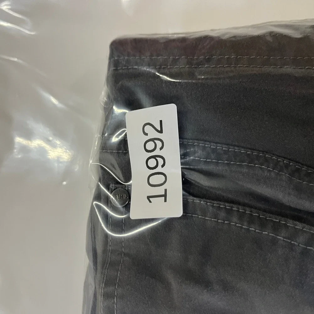 Kuhl Shorts Womens Size 8 Gray Cotton Blend Cargo Hiking Outdoor Utility